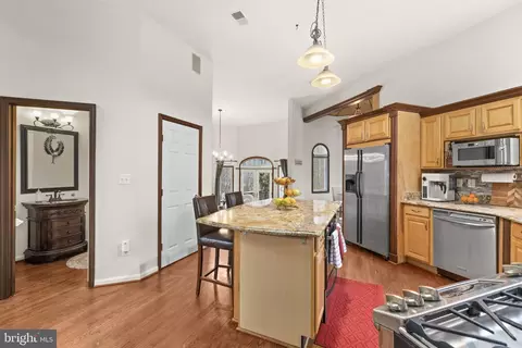 Kitchen - 8701 Sinclair Mill Rd, Manassas, VA 20112 photo 6 of 6
