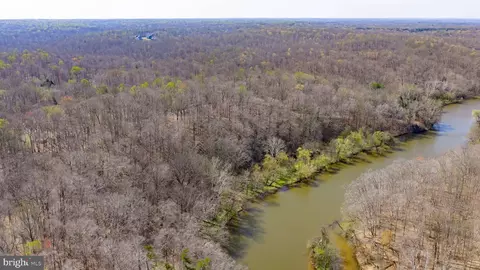 View/Area - 8701 Sinclair Mill Rd, Manassas, VA 20112 photo 7 of 14