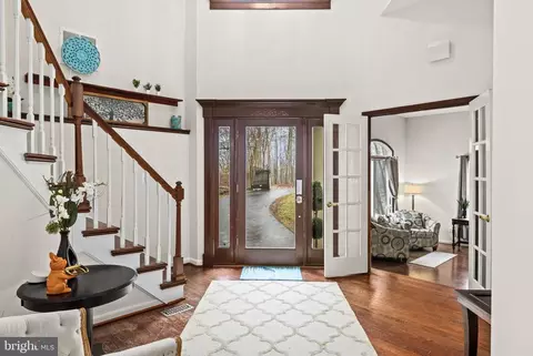Entry Way - 8701 Sinclair Mill Rd, Manassas, VA 20112 photo 2 of 14