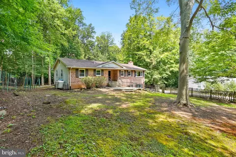 Exterior - 12312 White Eagle Dr, Manassas, VA 20112 photo 2 of 8