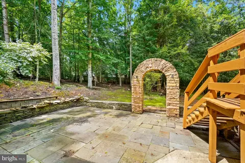 Exterior - 12312 White Eagle Dr, Manassas, VA 20112 photo 6 of 8