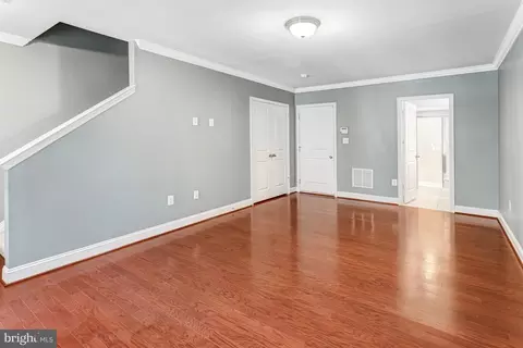 Living - 4504 Potomac Highlands Cir, Triangle, VA 22172 photo 1 of 4
