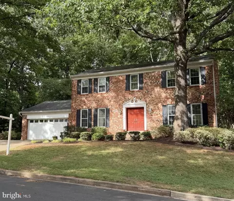 15427 Skyline Dr, Dumfries, VA 22025