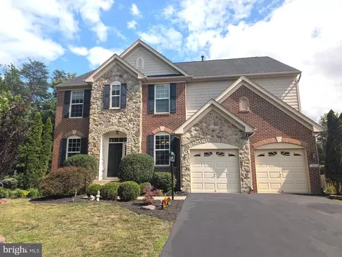 13862 Estate Manor Dr, Gainesville, VA 20155