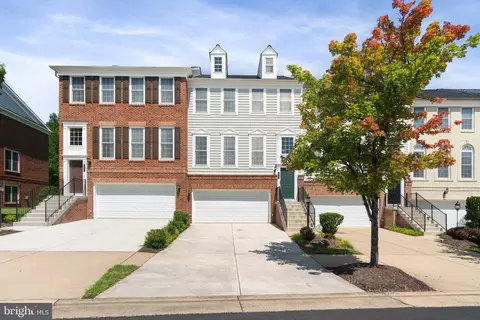 14549 Crossfield Way, Woodbridge, VA 22191