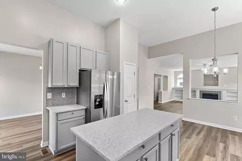 Entry Way - 12997 Kyle Moor Pl, Bristow, VA 20136 photo 5 of 7