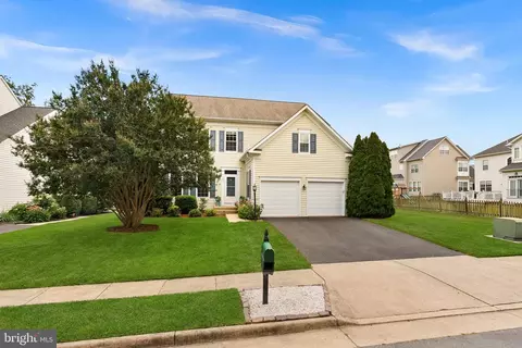 Exterior - 12997 Kyle Moor Pl, Bristow, VA 20136 photo 6 of 15