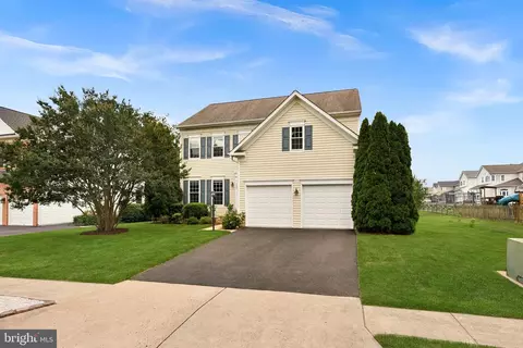 Exterior - 12997 Kyle Moor Pl, Bristow, VA 20136 photo 3 of 15