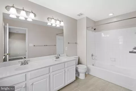 Bath - 12997 Kyle Moor Pl, Bristow, VA 20136 photo 1 of 5