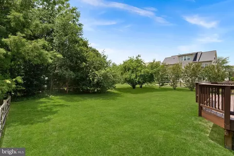 Exterior - 12997 Kyle Moor Pl, Bristow, VA 20136 photo 14 of 15