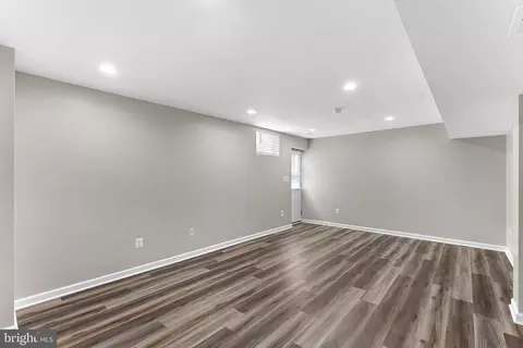 Living - 12997 Kyle Moor Pl, Bristow, VA 20136 photo 10 of 10