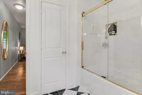 Entry Way - 15745 Edgewood Dr, Dumfries, VA 22025 photo 2 of 3