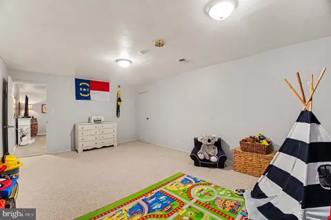 Other - 15745 Edgewood Dr, Dumfries, VA 22025 photo 5 of 10