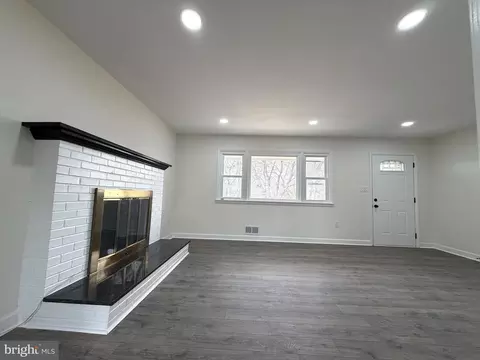 Other - 7629 Huron Dr, Gainesville, VA 20155 photo 7 of 13