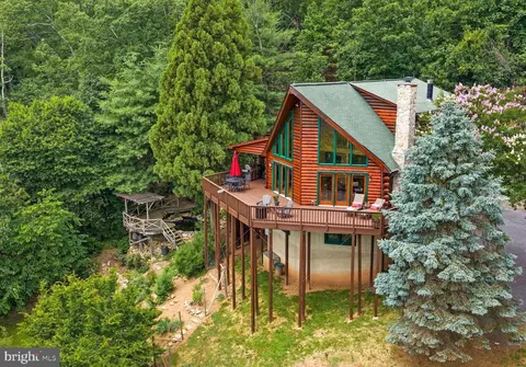 2150 Painter Ct, Haymarket, VA 20169
