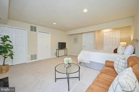 Bedroom - 8310 Ewing Pl, Manassas, VA 20109 photo 7 of 8