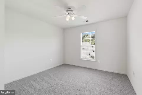 Bedroom - 17515 Mina Ln, Dumfries, VA 22025 photo 2 of 6