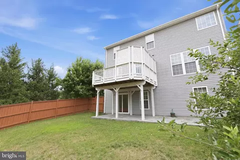 Exterior - 17515 Mina Ln, Dumfries, VA 22025 photo 3 of 6