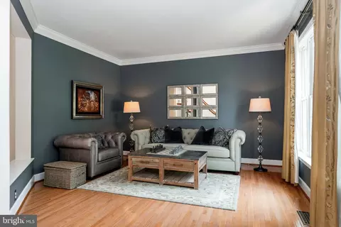 Living - 3364 Logstone Dr, Triangle, VA 22172 photo 1 of 4