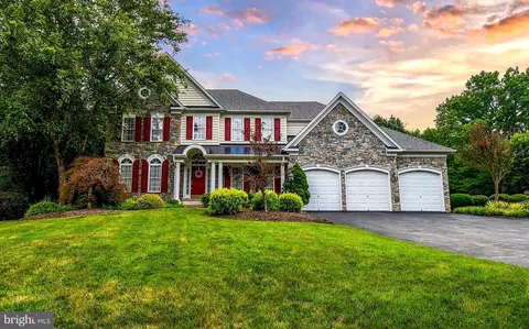 14093 Burnley Glen Ct, Haymarket, VA 20169