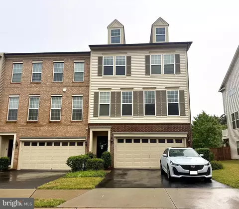 8131 Honey Bee Way, Manassas, VA 20111