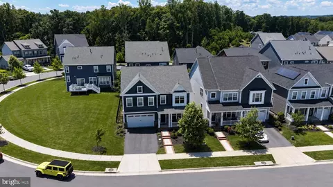 View/Area - 18267 Thunderbolt Rd, Dumfries, VA 22026 photo 1 of 3