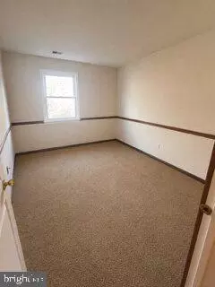 7989 Community Dr, Manassas, VA 20109 photo 5