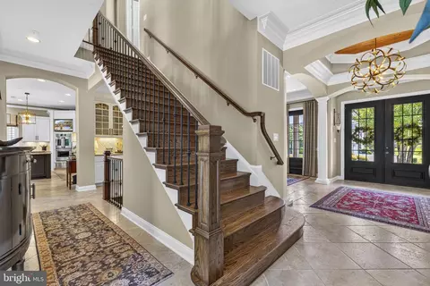 Entry Way - 8351 Roxborough Loop, Gainesville, VA 20155 photo 4 of 14