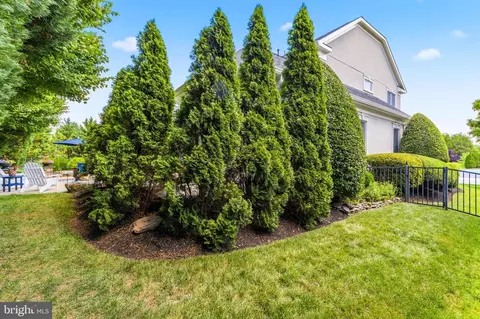 Exterior - 8351 Roxborough Loop, Gainesville, VA 20155 photo 25 of 28