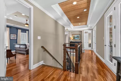 Entry Way - 8351 Roxborough Loop, Gainesville, VA 20155 photo 9 of 14
