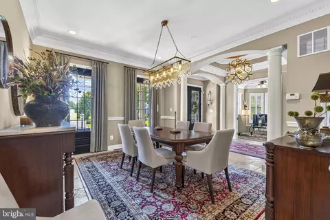 Dining - 8351 Roxborough Loop, Gainesville, VA 20155 photo 2 of 4
