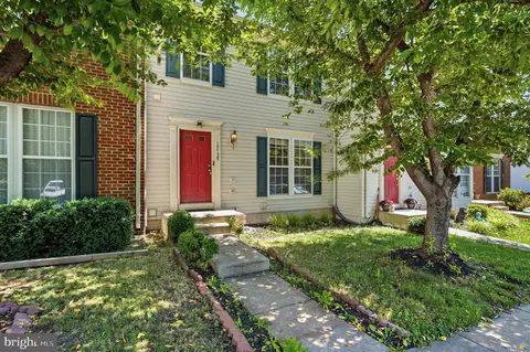 15129 Gaffney Cir, Gainesville, VA 20155