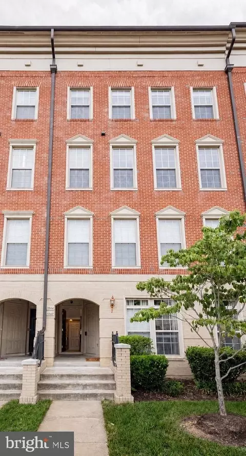 7844 Cedar Branch Dr, Gainesville, VA 20155