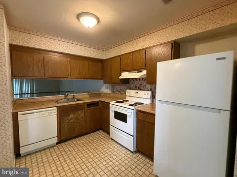 3673 Tavern Way, Triangle, VA 22172 photo 3