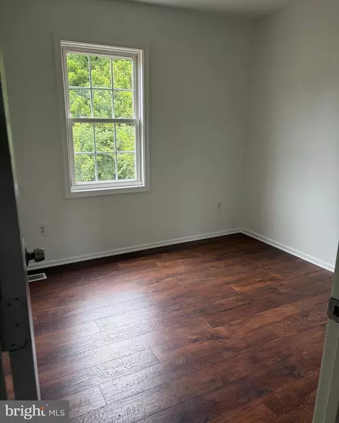 Other - 9586 Covington Pl, Manassas, VA 20109 photo 4 of 7