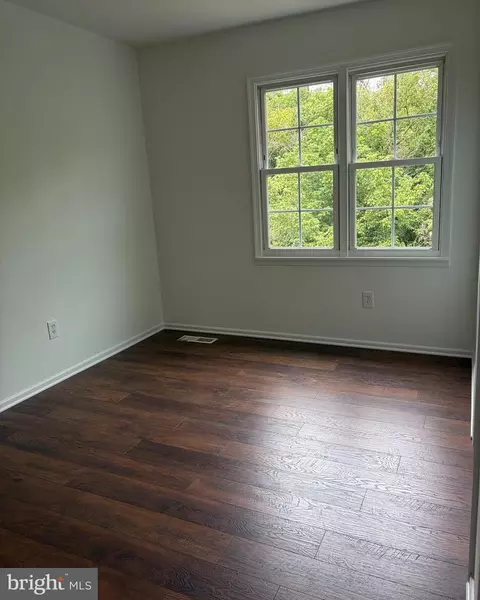 Other - 9586 Covington Pl, Manassas, VA 20109 photo 3 of 7