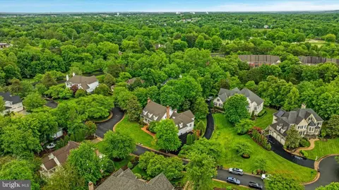 View/Area - 14915 Alpine Bay Loop, Gainesville, VA 20155 photo 6 of 10