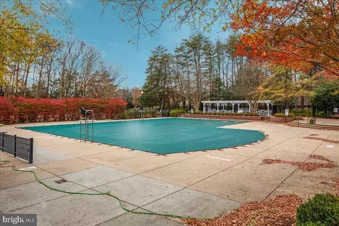 Exterior - 14915 Alpine Bay Loop, Gainesville, VA 20155 photo 13 of 14