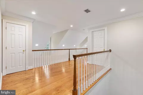 Entry Way - 14915 Alpine Bay Loop, Gainesville, VA 20155 photo 4 of 11