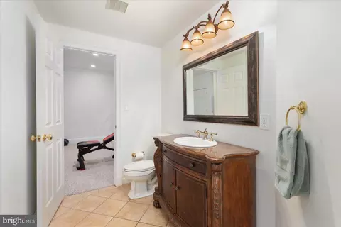 Entry Way - 14915 Alpine Bay Loop, Gainesville, VA 20155 photo 10 of 11