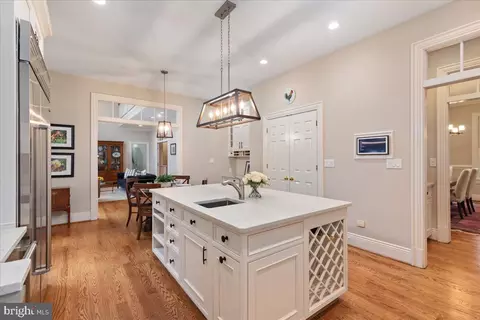 Kitchen - 14915 Alpine Bay Loop, Gainesville, VA 20155 photo 5 of 7