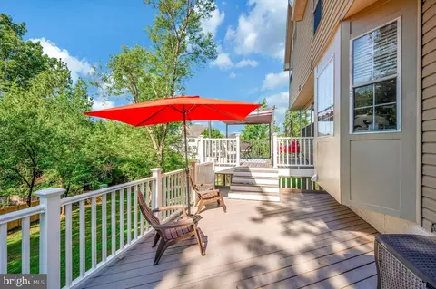 Exterior - 18849 Beaten Path Ct, Triangle, VA 22172 photo 3 of 14
