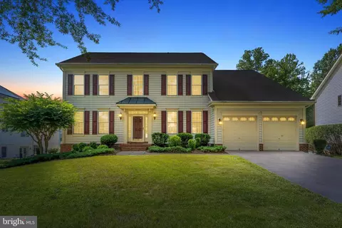 16505 Murray Pl, Woodbridge, VA 22191