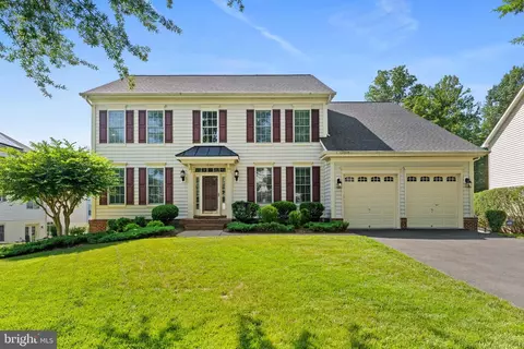 16505 Murray Pl, Woodbridge, VA 22191