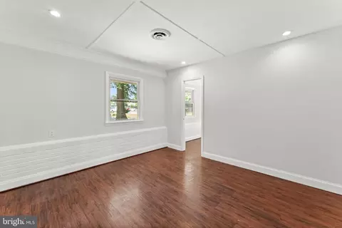 Other - 18301 Cabin Rd, Triangle, VA 22172 photo 13 of 16