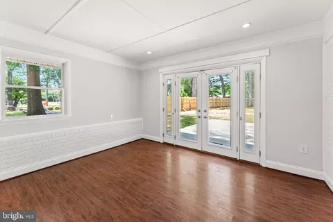 Other - 18301 Cabin Rd, Triangle, VA 22172 photo 7 of 16