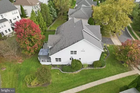 View/Area - 8720 Lords View Loop, Gainesville, VA 20155 photo 4 of 7