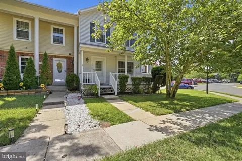 15208 Cloverdale Rd, Woodbridge, VA 22193