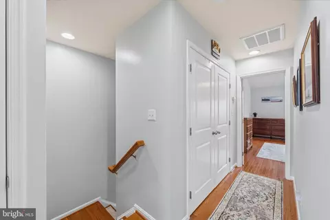 Entry Way - 9155 Ribbon Falls Loop, Bristow, VA 20136 photo 4 of 4