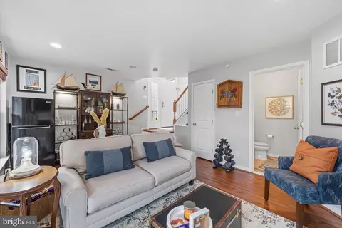Living - 9155 Ribbon Falls Loop, Bristow, VA 20136 photo 3 of 3